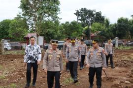 Kapolda Bengkulu Cek Kesiapan Lahan Pembangunan Polsek Kota Arga Makmur dan Gedung Satpas