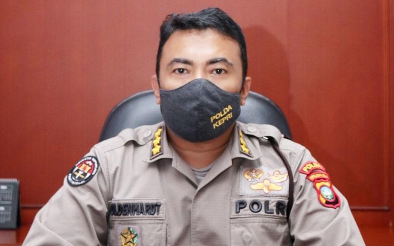 Kabid Humas Polda Kepri Kombes Pol Harry Goldenhardt S SIK MSi Open configuration options