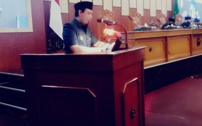 Tanggapi Pandangan Umum Fraksi, Walikota Sampaikan Terima Kasih dan Apresiasi