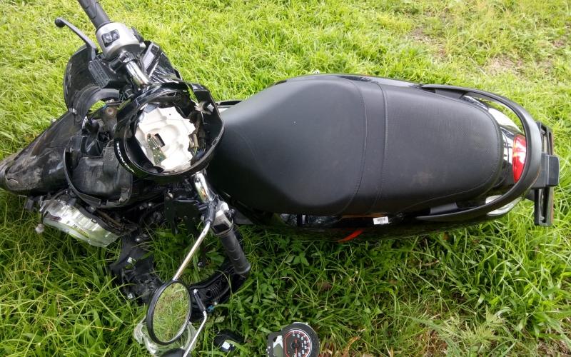 Laka Lantas Lawan Mobil, Pelajar Mukomuko Terluka