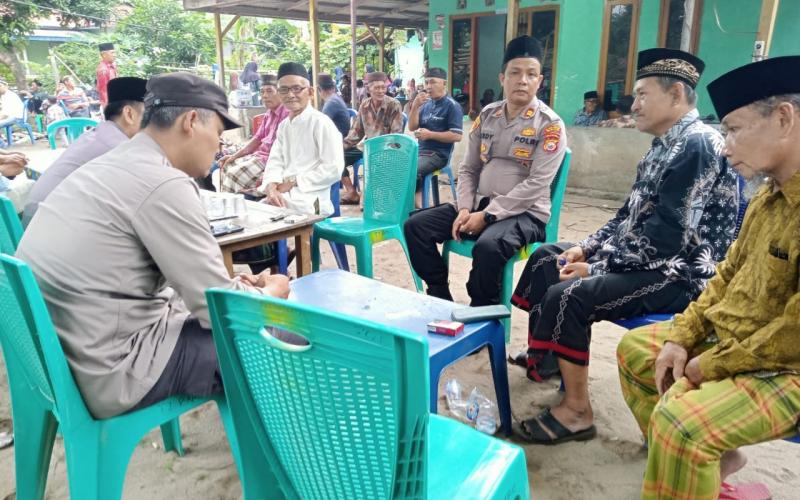 Polsek Maje, SambangI Tokoh Adat dan Tokoh Masyarakat di Desa Tanjung Agung 