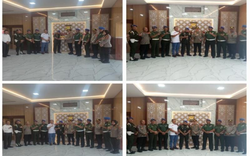 Polresta Bengkulu, Terima Ucapan dan Kue Ulang Tahun dari Denpom Bengkulu