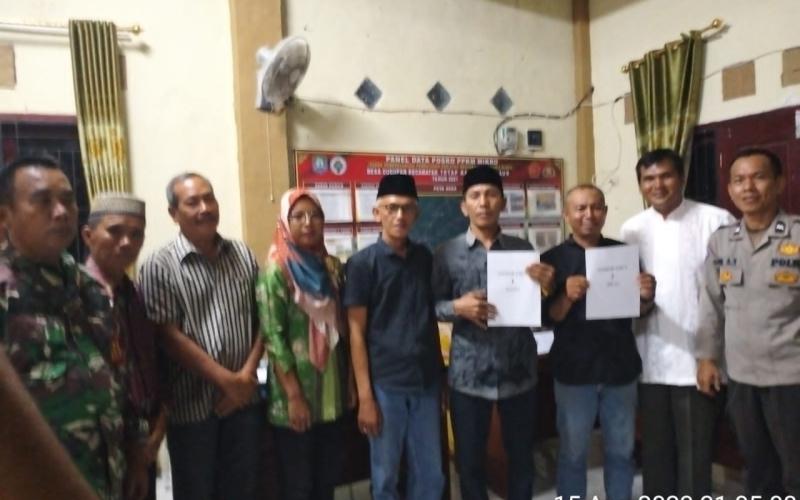 Bhabinkamtibmas Polsek Kaur Selatan, Hadiri Kegiatan Rapat Penetapan dan Pengundian Nomor Urut Calon Kepala Desa