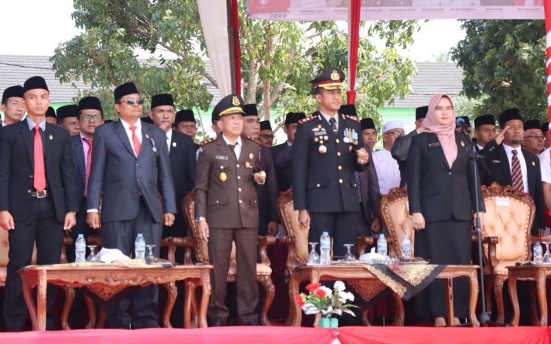 Kapolres Kaur, Menghadiri Upacara HUT Kemerdekaan RI ke-78 di Tingkat Kabupaten Kaur 