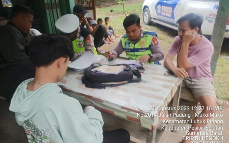 Satuan Lalu Lintas Polres Mukomuko Gelar Pemeriksaan Kendaraan Bermotor