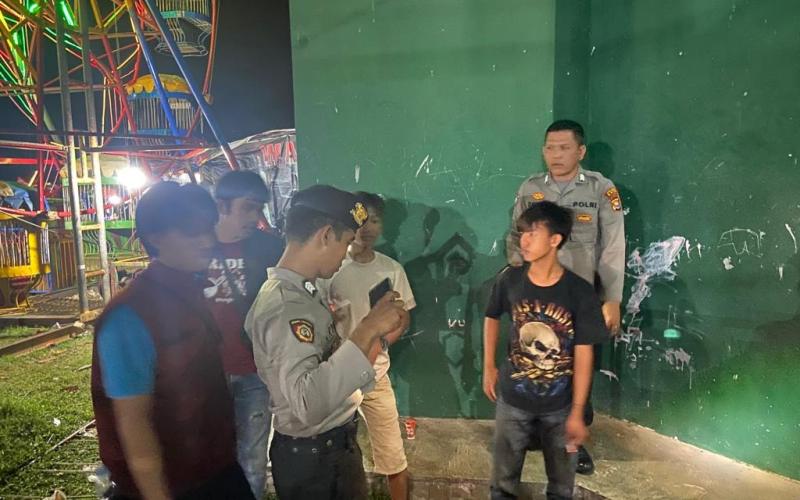 Patroli Gabungan Piket Fungsi Polres Kaur Cipkon di Seputaran Wilayah Kecamtan Kaur Selatan