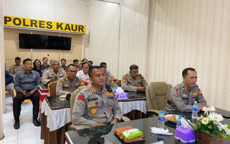Kapolres Kaur Ikuti Secara Virtual Anev Program Quick Wins Presisi TW III Tahun 2023