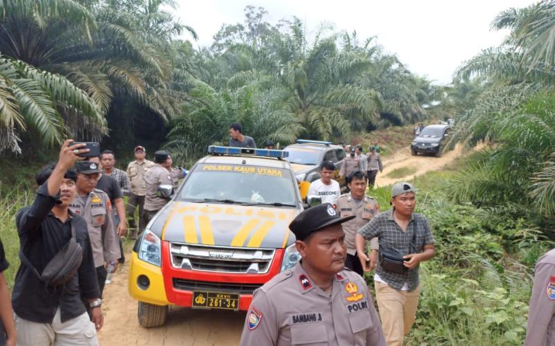 Polres Kaur Berikan Pengamanan Aksi Unjuk Rasa PMPL 