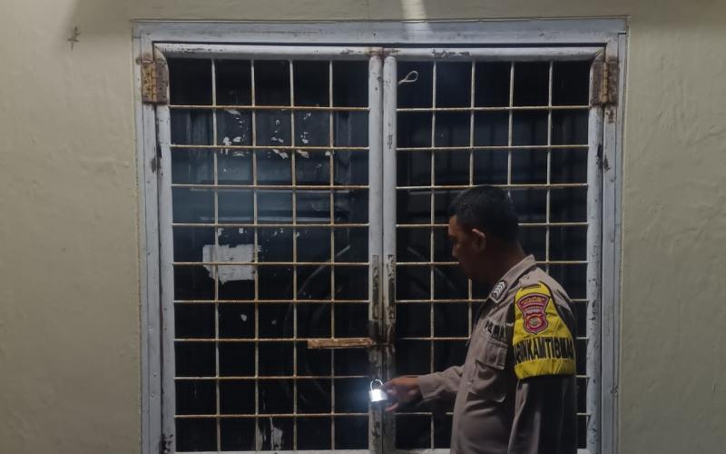 Antisipasi Gangguan Keamanan, Polres Kaur Patroli di Kantor Bawaslu