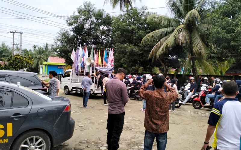Polres Kaur Monitoring Kegiatan Sosialisasi Hari Pemungutan Suara Pemilu Tahun 2024 Oleh PPK Kaur Selatan