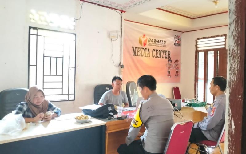 Jelang Pemilu 2024, Polsek Padang Guci Hulu Tingkatkan Patroli Kamtibmas 