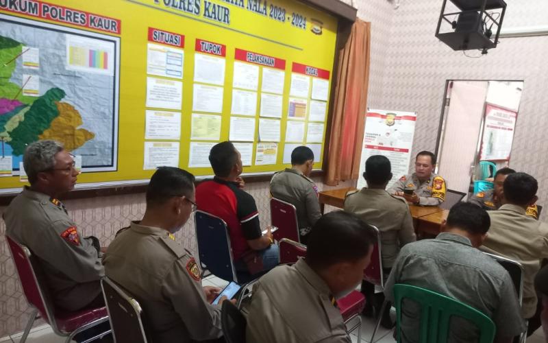 Polres Kaur Melaksankan Anev Minggu Ke-2 Tahap Kampanye Operasi Mantap Brata (OMB) Nala 2023-2024