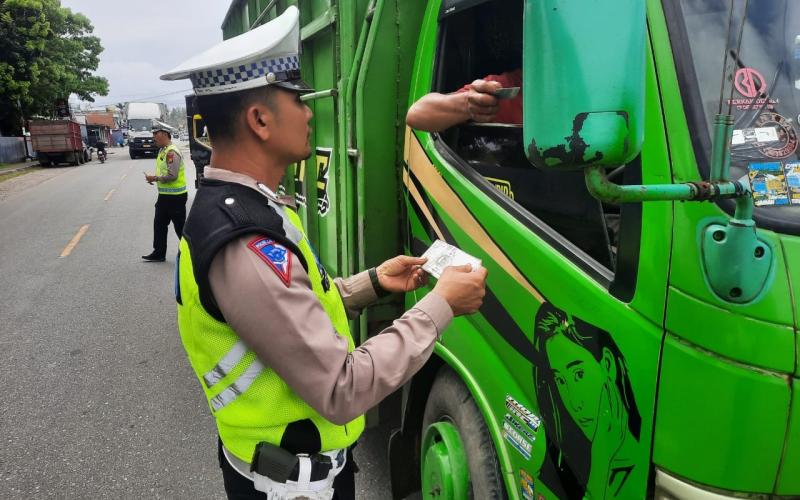 Sat Lantas Polres Kaur Gelar Patroli, Tilang Pelanggaran Kendaraan 