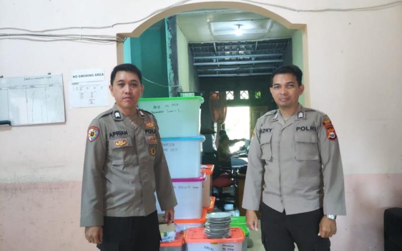 Personel OMB Polres Kaur Patroli di Kantor Bawaslu Lakukan Sitem Pengamanan Berkala 