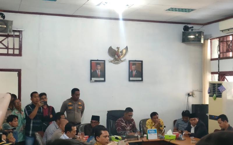 Polres Kaur Gelar Pengamanan Rapat Dengar Pendapat DPRD Kabupaten Kaur Bersama PTDSJ dan PPSS
