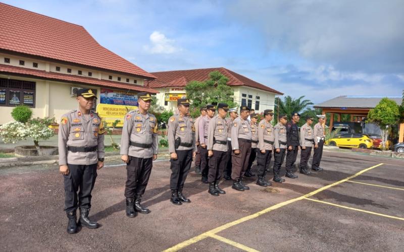 Polres Kaur Gelar Upacara Korp Raport Kenaikan Pangkat Setingkat Lebih Tinggi Periode 01 Januari 2024