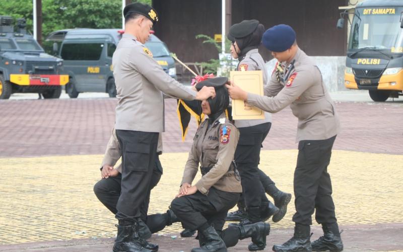 Kapolda Bengkulu Pimpin Upacara Penutupan Tradisi Pembaretan Bintara Remaja