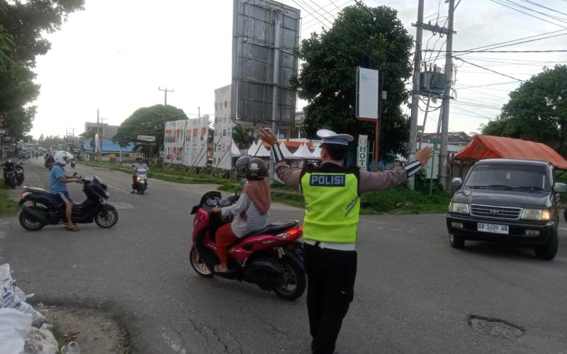 Bentuk Pelayanan Kepada Masyarakat Wujudkan Kamseltibcar Lantas, Sat Lantas Polres Kaur Gatur Lalin 