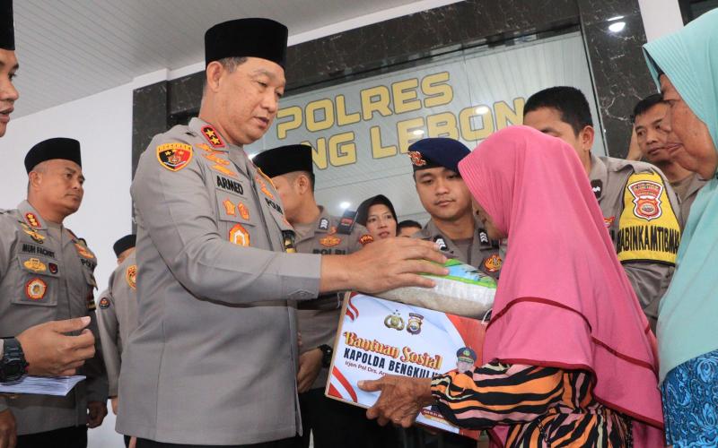 Indahnya Berbagi di Bulan Ramadhan Ala Kapolda Bengkulu di Kabupaten Rejang Lebong