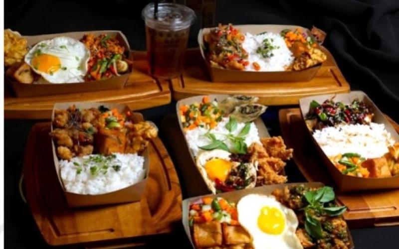 Buka Puasa Lengkap dan Lezat di Wayang Cafe Bengkulu
