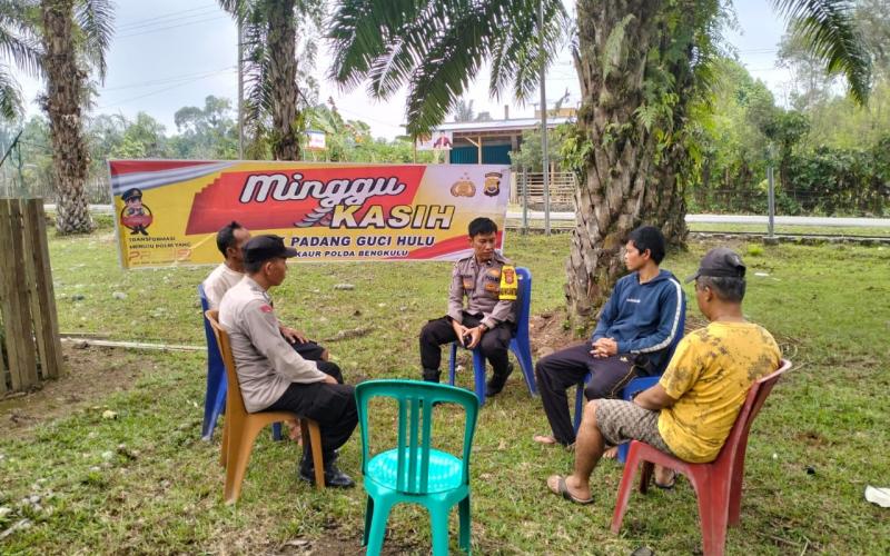 Tukar Informasi Terkait Kamtibmas di Wilkum, Polsek Padang Guci Hulu Gelar Minggu Kasih 