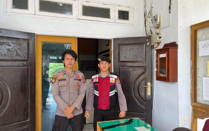 Polres Kaur Patroli dan Monitoring Kantor KPUD Serta Bawaslu Ciptakan Kamtibmas Kondusif 