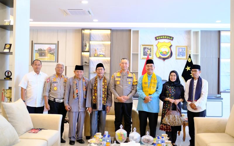 Jalin Koordinasi, Kapolda Bengkulu Terima Audiensi dari Badan Musyawarah Adat (BMA) Provinsi Bengkulu