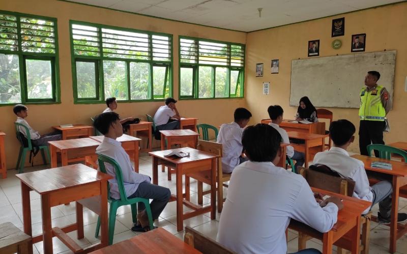 Police Goes To School, Satlantas Polres Kuar Edukasi Pelajar SMPN Muhammadiyah 