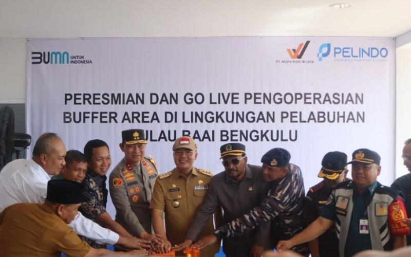 Kapolda Bengkulu Bersama Gubernur Resmikan Area Buffer Pelabuhan Pulau Bai