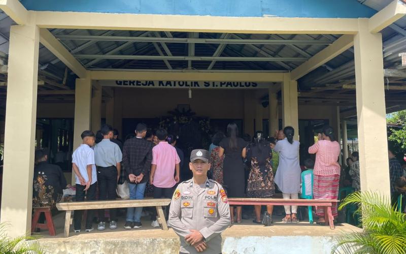 Keamanan dan Kenyamanan, Polsek Ketahun Rutin Laksanakan Pengamanan Ibadah Gereja Setiap Hari Minggu