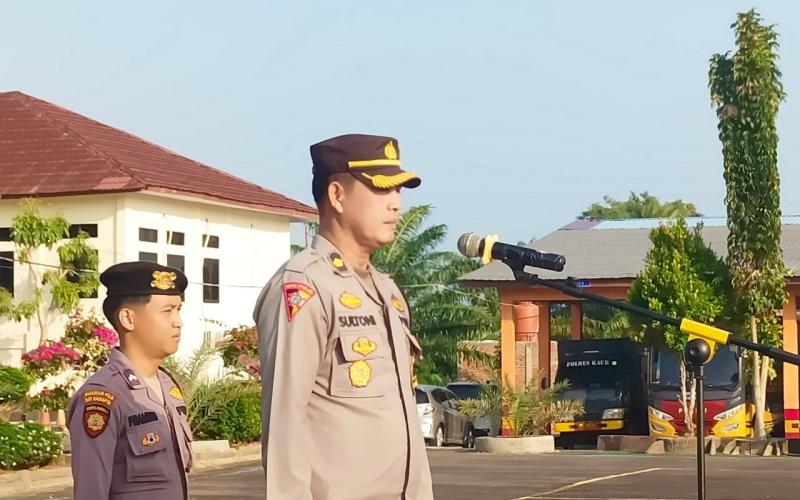 Kabagops Pimpin Apel Pagi Personel Polres Kaur