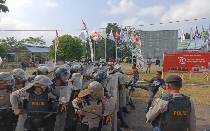Polres Kaur Gladi Simulasi Sispam Kota Pengamanan Pilkada Serentak 2024