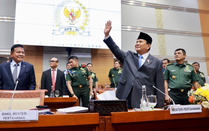 Rapat Terakhir Bersama Komisi I DPR RI, Prabowo Pamit dan Mohon Maaf 