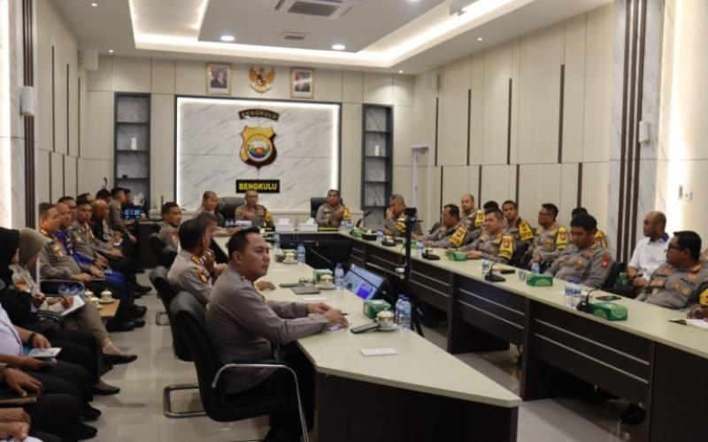 Gelar Anev Mingguan, Kapolda Bengkulu Tegaskan Dukung Penuh Pelaksanaan Asta Cita Presiden RI