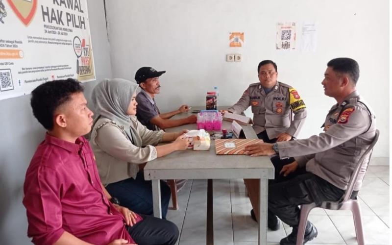 Cooling System Bhabinkamtibmas Polsek Pondok Suguh Wujudkan Pilkada Aman dan Kondusif