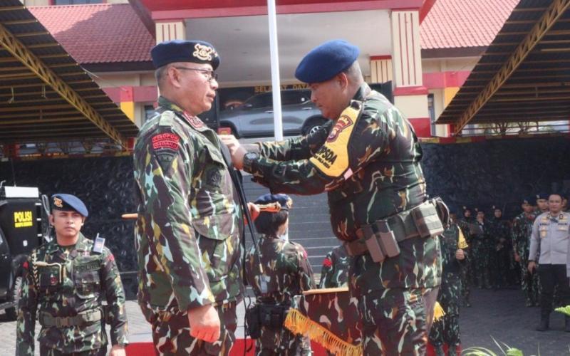 Kapolda Bengkulu Dianugerahi Gelar Warga Kehormatan Brimob Polri