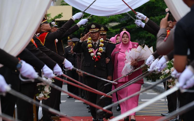 Penuh Haru dan Bangga, Kapolda Bengkulu Lepas 39 Personel Purna Tugas Polri