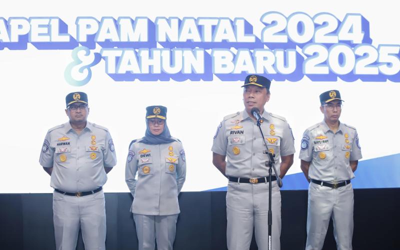 Pastikan Kesiapan Seluruh Personel, Rivan A. Purwantono Pimpin Apel Pengamanan Mudik Nataru Jasa Raharja