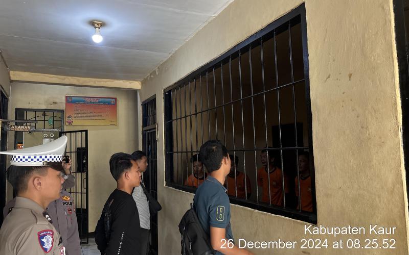 Pemeriksaan Rutin, Polres Kaur Tegaskan Pentingnya Keamanan Tahanan