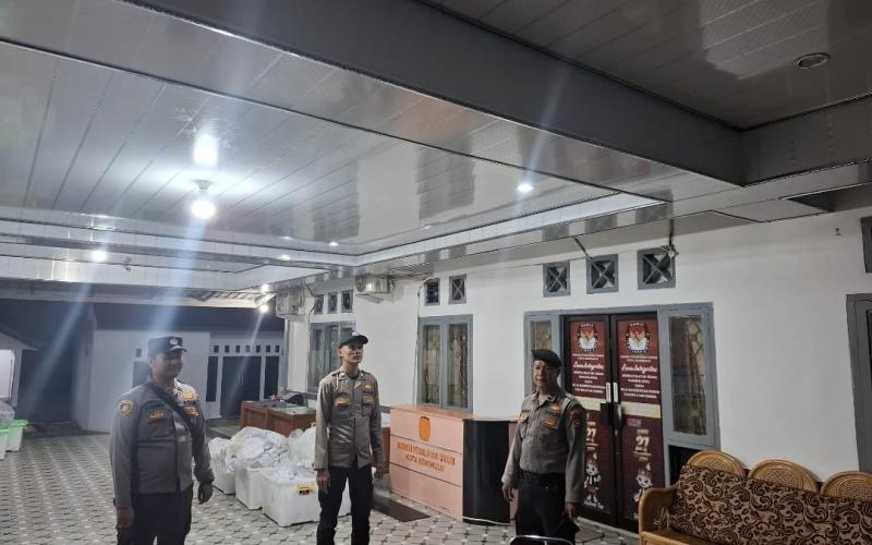 Polresta Bengkulu Pastikan Keamanan Kantor KPU Kota Bengkulu Tetap Kondusif