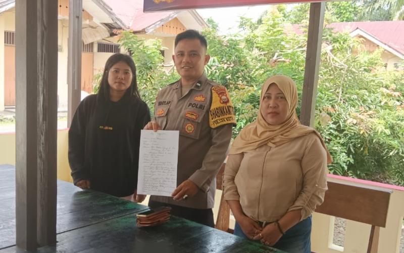 Bhabinkamtibmas Polsek Kota Manna Selesaikan Kesalahpahaman Antar Warga dengan Musyawarah Damai