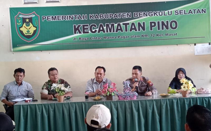 Polsek Pino Dukung Program Ketahanan Pangan Melalui Musyawarah Desa