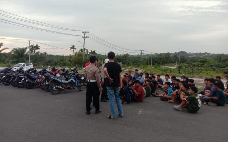 Aksi Balap Liar di Sekitar Balai Kota Merah Putih Dibubarkan, 38 Sepeda Motor Diangkut Polisi