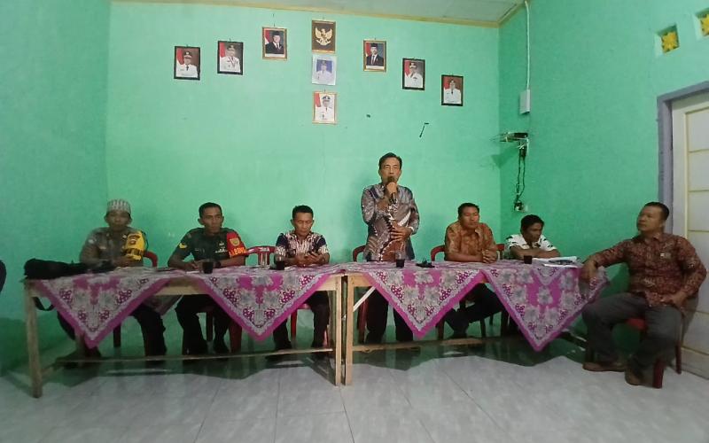 Polsek Manna Gelar Musyawarah Desa Bahas Pembentukan BUMDes dan Ketahanan Pangan