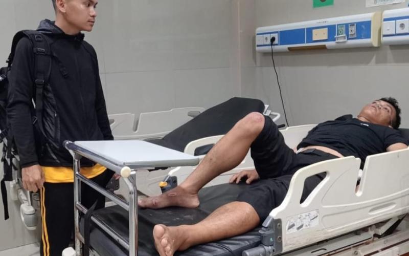 Personel Ditsamapta Polda Bengkulu Tunjukkan Jiwa Bhayangkara, Bantu Korban Kecelakaan Lalu Lintas
