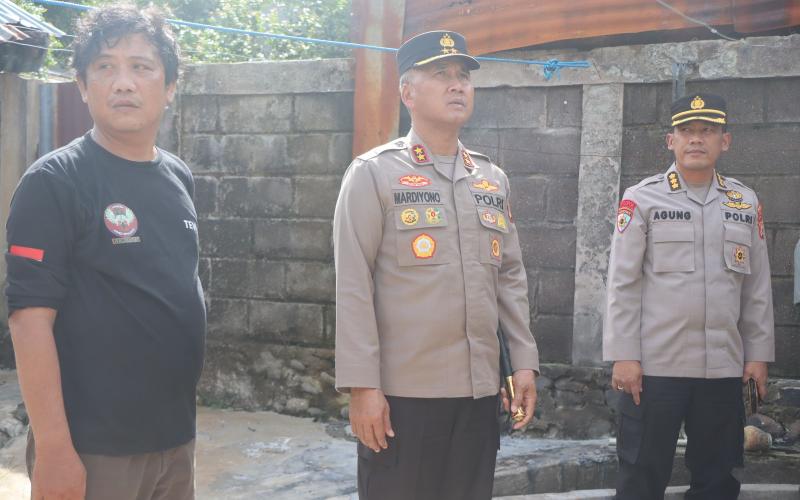 Kapolda Bengkulu Tinjau Langsung Lokasi Rumah Driver Ojol Pasca Kebakaran, Wujud Nyata Program SRIDURI