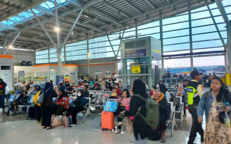 KAI Daop 1 Jakarta Siapkan 1.732 Perjalanan KA untuk Masa Angkutan Nataru 2025/2026