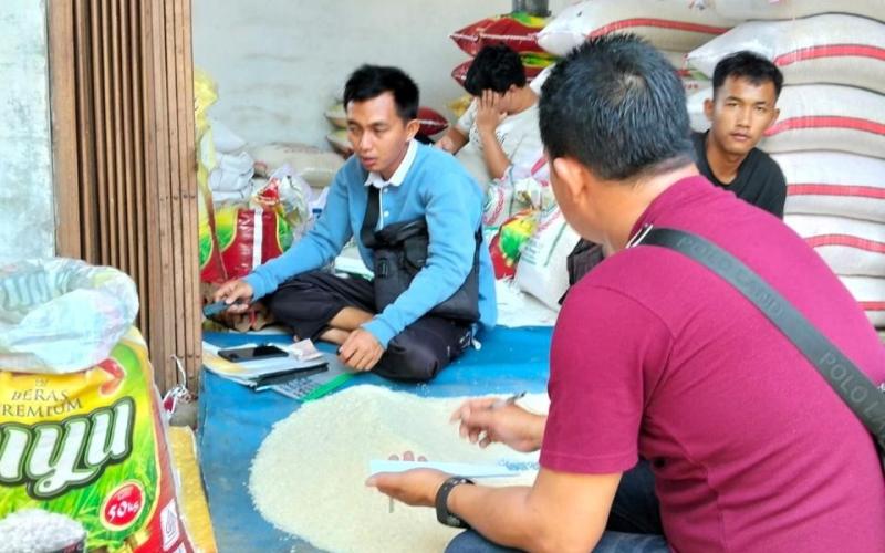 Satgas Pangan Polres Mukomuko Pastikan Harga Beras Stabil