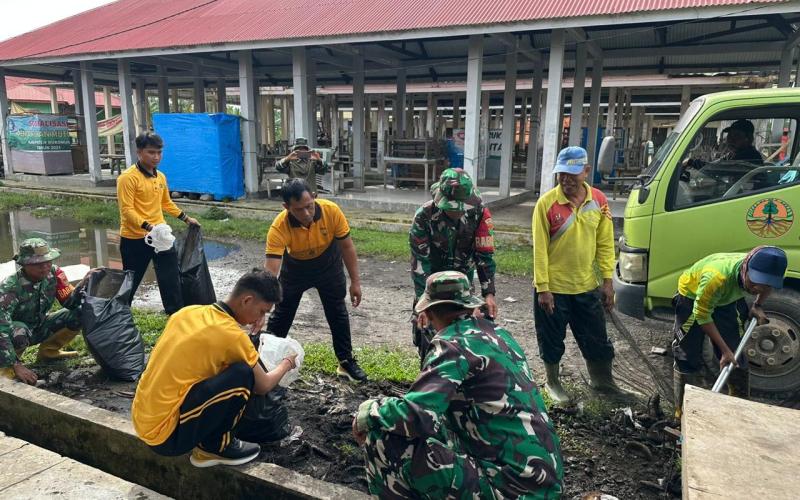 Polres Mukomuko Bersama TNI dan FKPD Laksanakan Giat ASRI di Terminal Mukomuko