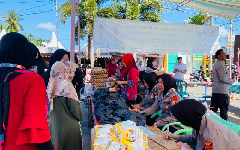 Polres Kaur Gelar Bazar Pasar Murah, Warga Antusias Sambut Kebutuhan Pokok Jelang Lebaran